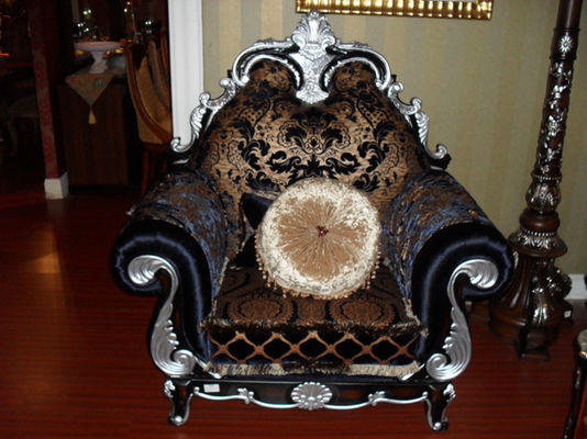da mesa de centro luxuosa do sofá da sala de visitas do Europeu-estilo a madeira maciça francesa cinzelou o sofá da tela